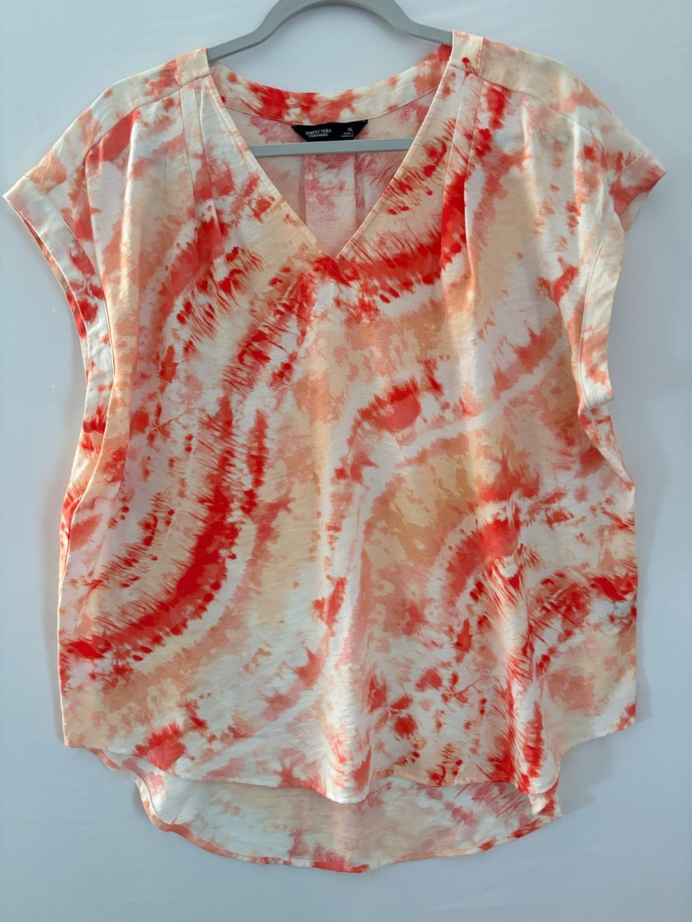 Lightweight V-Neck Tie-Dye Top in Coral and Cream